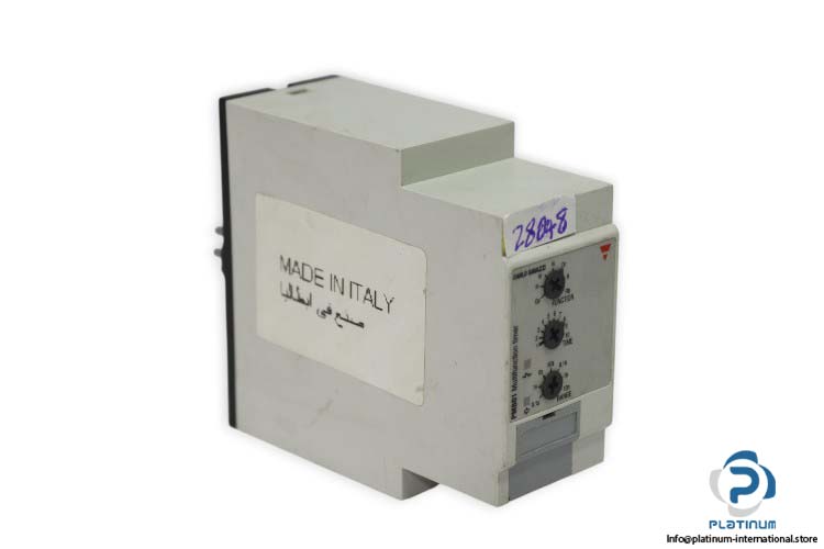 carlo-gavazzi-PMB01DM24-multifunction-timer-(new)