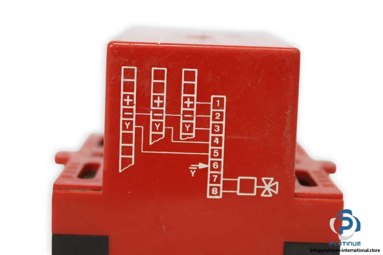 staefa-control-system-Z142-climate-component-controller-(used)-2