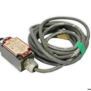 square-d-9007-BD-30-limit-switch-(used)