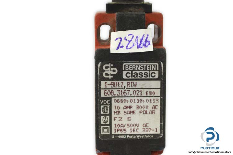 bernstein-I-SU1Z-RIW-plastic-bodied-limit-switch-(used)-1