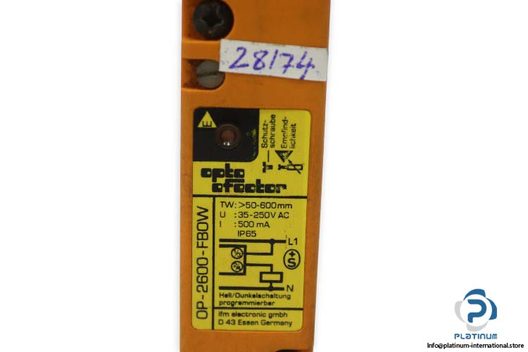 ifm-OP-2600-FBOW-photoelectric-sensor-(used)-2