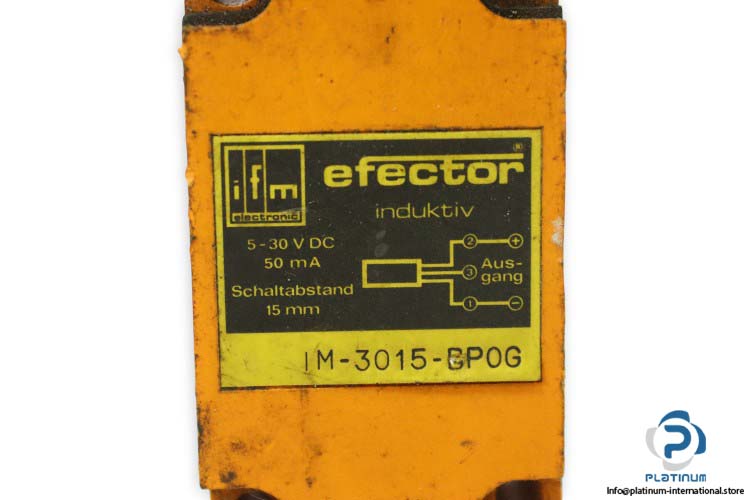 ifm-IM-3015-BP0G-inductive-sensor-(used)-1