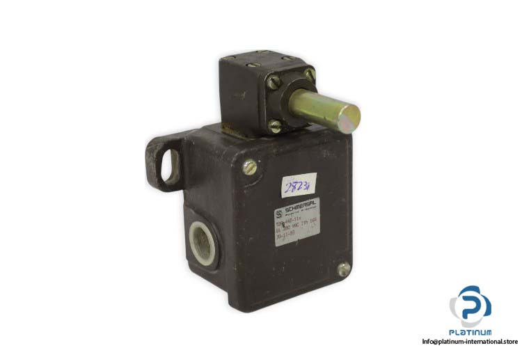 schmersal-T2R-442-11X-limit-switch-(used)