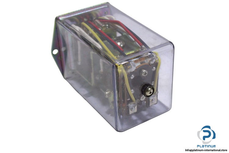omron-MM2KP-latching-relay-(new)