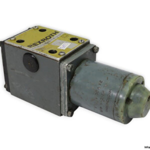 rexroth-4-WE-10-Y11_LG24NZ5L-directional-control-valve-used