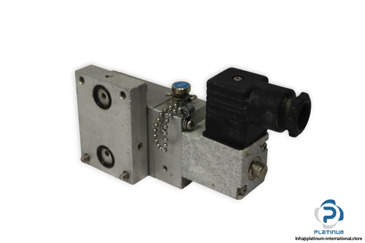 kaneko-sangyo-M95G-8-A3P-H-air-solenoid-valve-used