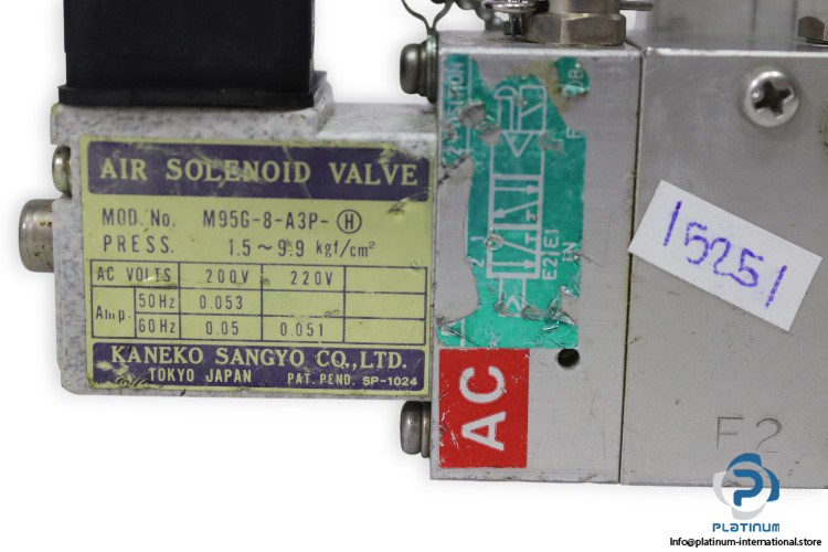 kaneko-sangyo-M95G-8-A3P-H-air-solenoid-valve-used-1