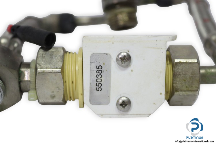 a-u-k-muller-50.007.100-cartridge-valve-used-1