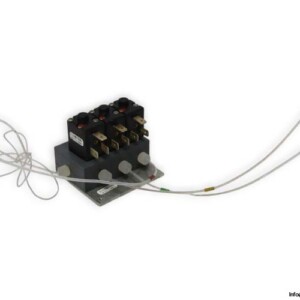 burkert-SYST-0117-3XDN1-2-011_95-solenoid-valve-block-used