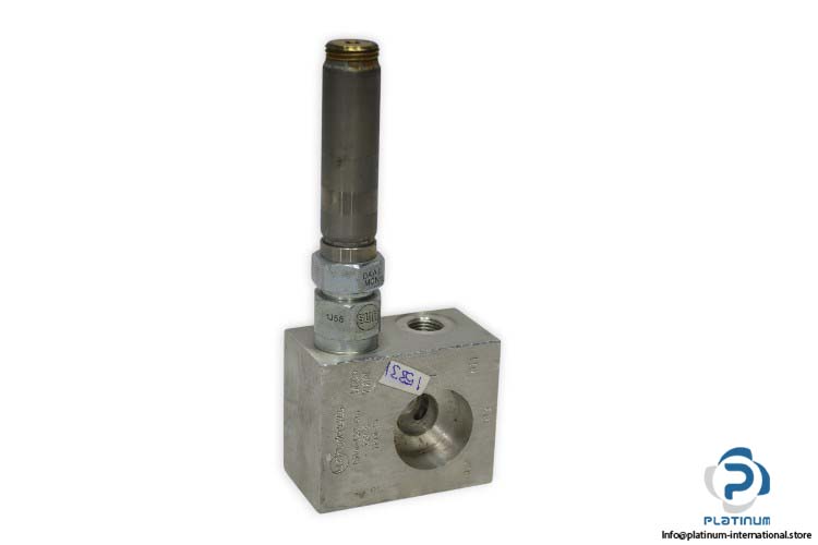 sun-hydraulics-A906-12M-G01-solenoid-operated-directional-poppet-valve-used