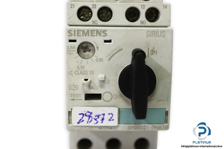 siemens-3RV1021-0HA10-circuit-breaker-(used)-1