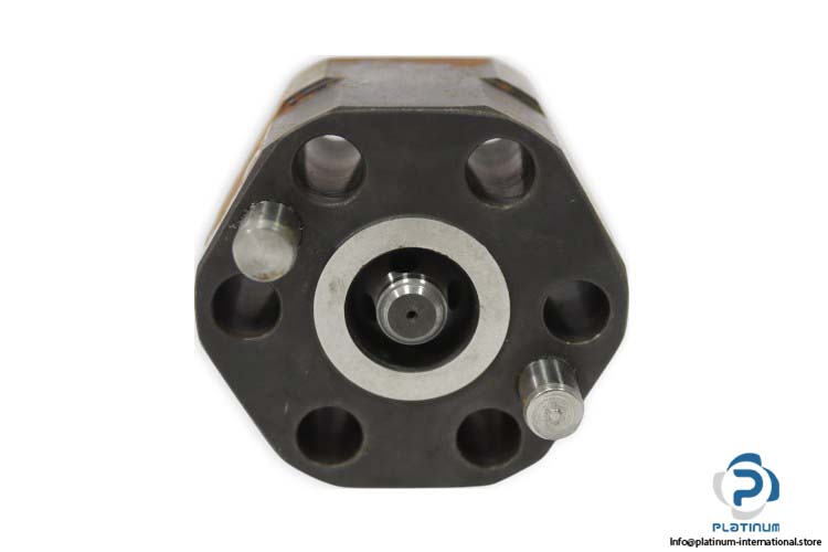 wartsila-4503823461-fuel-injector-new-1