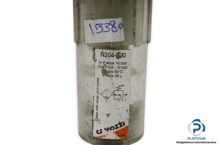 camozzi-N204-D00-filter-regulator-used-1