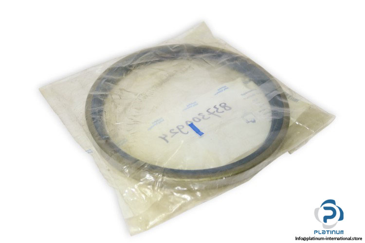 freudenberg-B2-U7-180X210X15-oil-seal-new