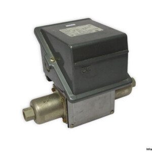 United Electric J402K 147 Pressure Control Switch