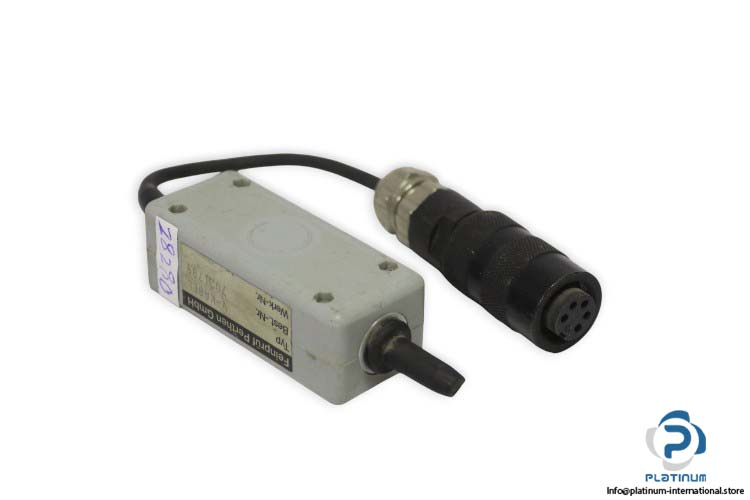 feinpruf-perthen-V-KABEL-limit-switch-with-roller-lever-actuator-(used)-1