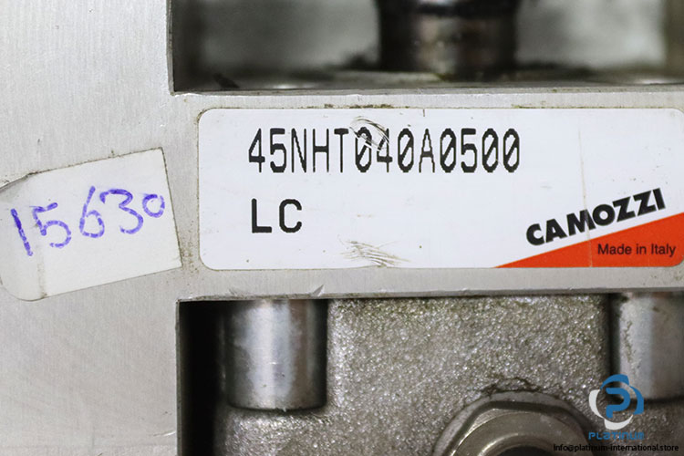 camozzi-45NHT040A0500-self-lubricating-guide-unit-(used)-2