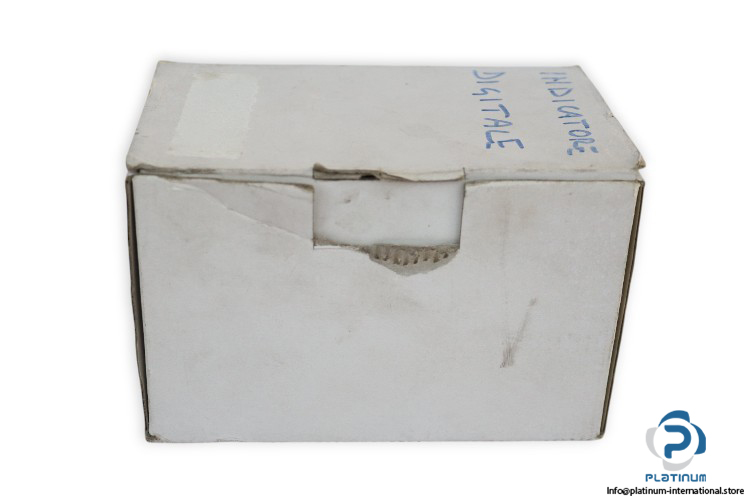 seneca-S300B-process-controller-(new)-4