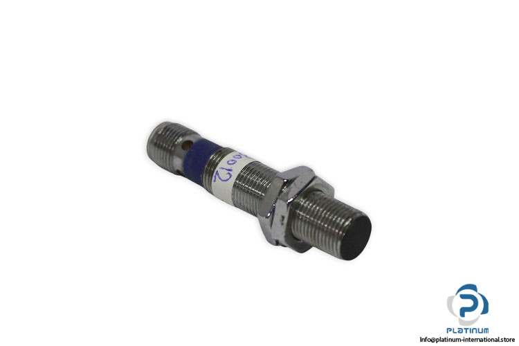 telemecanique-xs1m12pa370d-inductive-proximity-sensor(used)