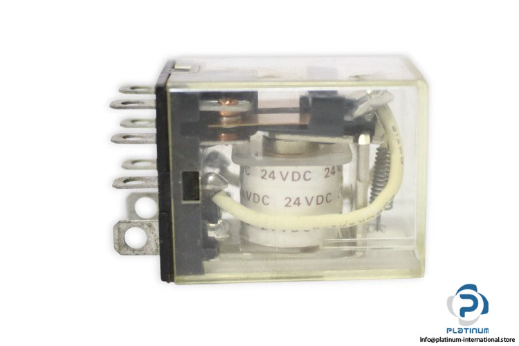 omron-LY2-24VDC-plug-in-power-relay-(New)-1