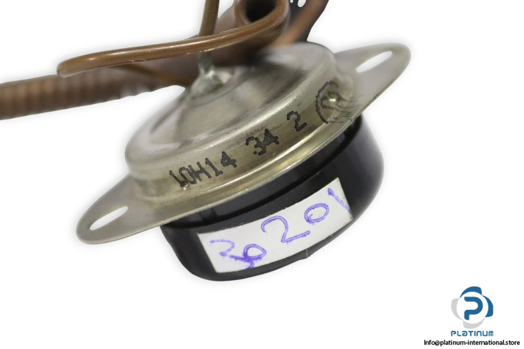 10H14-34-2-snap-disc-thermostat(used)-1