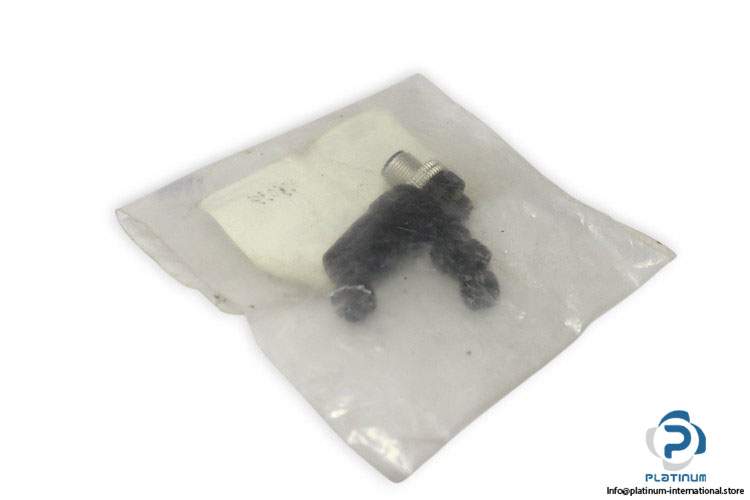 telemecanique-XZC-C12MDM40B-straight-connector-(New)
