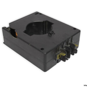 Carlo Gavazzi TAD6 600/5A Current Transformer