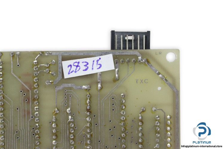 lr-TXC-circuit-board-(used)-1
