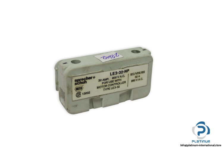 sprecher-schuh-LE3-32-NP-compact-disconnect-switch-(used)