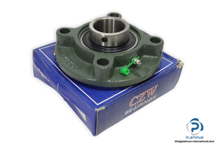 czw-UCFC-208-round-flange-ball-bearing-unit-new-carton
