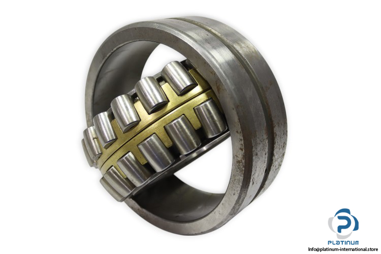 snr-23226-K-F107-C4-spherical-roller-bearing-used