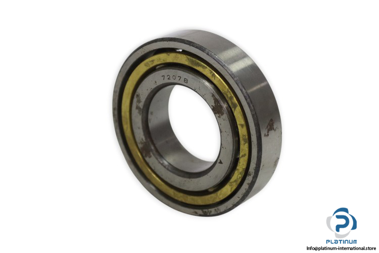 fag-6207-B-angular-contact-ball-bearing-used