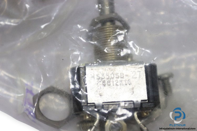 eaton-MS35058-27-toggle-switch-(New)-3