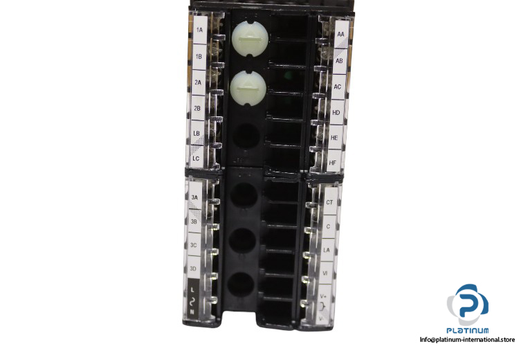 eurotherm-P108_CC_VH_RRR_R_4CL-temperature-controller-(new)-2