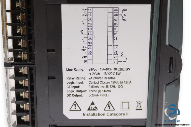 eurotherm-3208_CC_VL_LRRX_R-temperature-controller-(new)-6