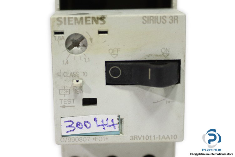 siemens-3RV1011-1AA10-circuit-breaker-used-1