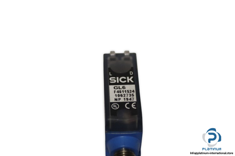 sick-gl6f4511s24-photoelectric-retro-reflective-sensor(used)-1