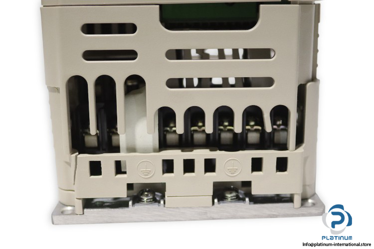 yaskawa-CIMR-TC4V0007JMA-frequency-inverter-(New)-4