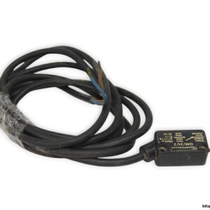 Martonair QM/31/2 Magnetically Operated Switch