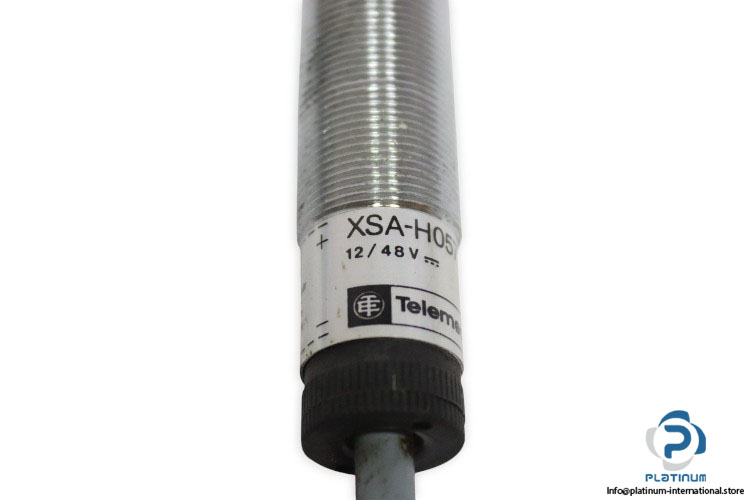 telemecanique-XSA-H05712-inductive-proximity-sensor-(New)-1