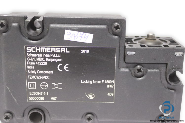 schmersal-tzmcw24vdc-thermoplastic-enclosure(used)-1