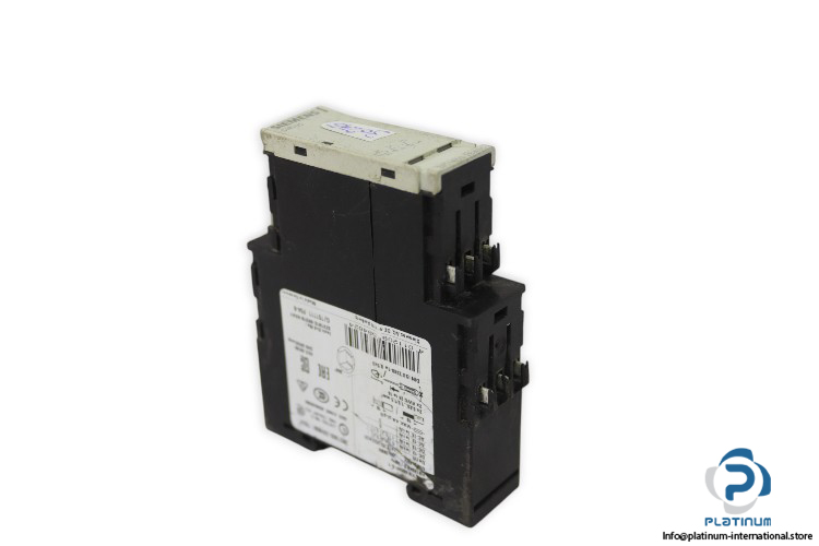 siemens-3RS1800-2BW00-coupling-relay-used