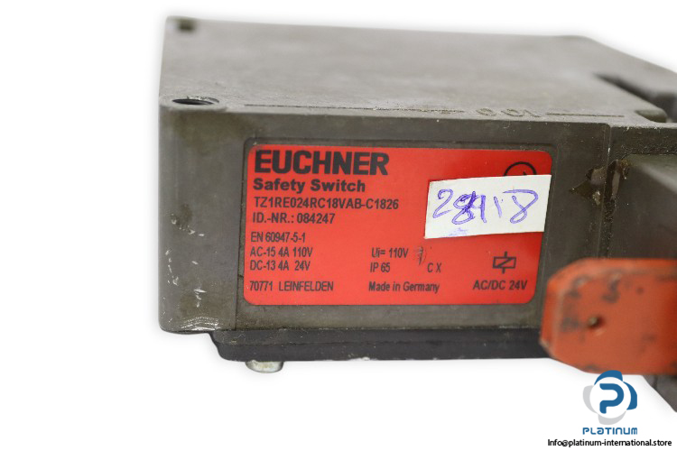euchner-tz1re024rc18vab-c1826-safety-switch(used)-2
