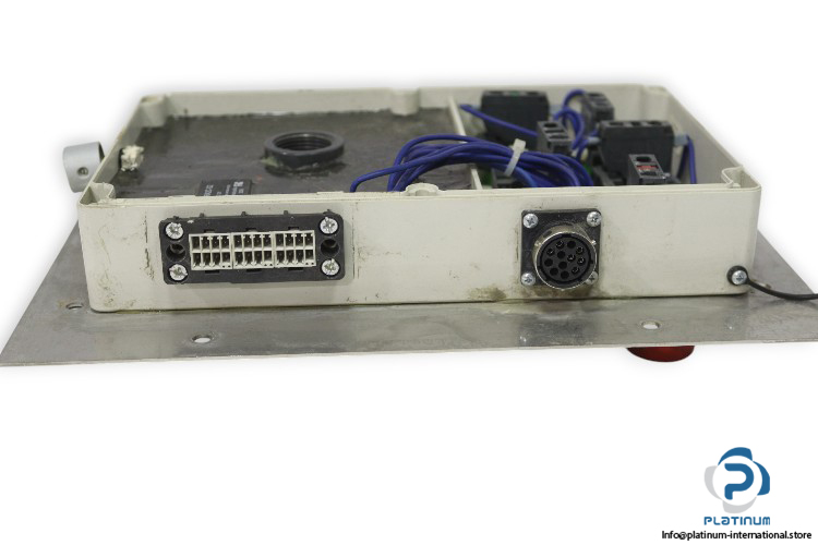 concept-electronic-alpha-cr-control-system-4OUTPUT(used)-7