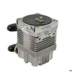 medo-vp0140-v1006-d2-0511-linear-vacuum-pump(new)
