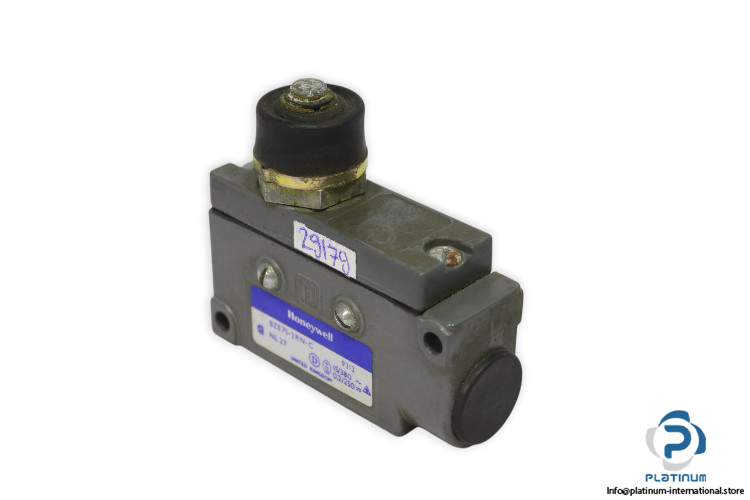 honeywell-BZE7S-2RN-C-micro-switch-(Used)