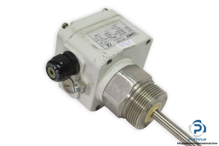 uwt-RN3001-WGSG29-LGS29B-rotary-paddle-level-switch-(Used)-1