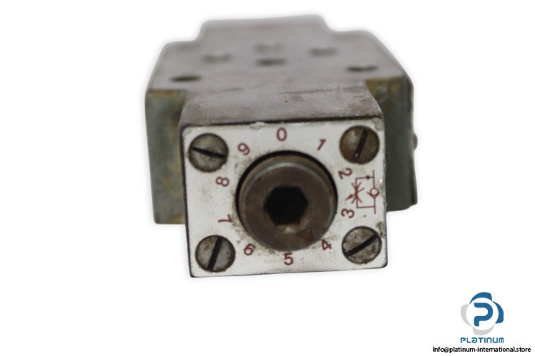 rexroth-Z2FS-6-2.0-throttle-check-valve-(used)-1