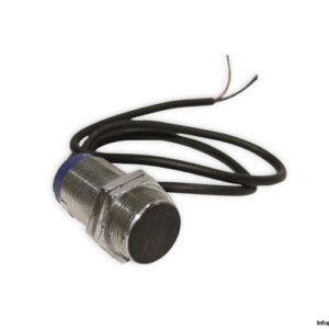 telemecanique-xs1m30pa370-inductive-sensor(used)