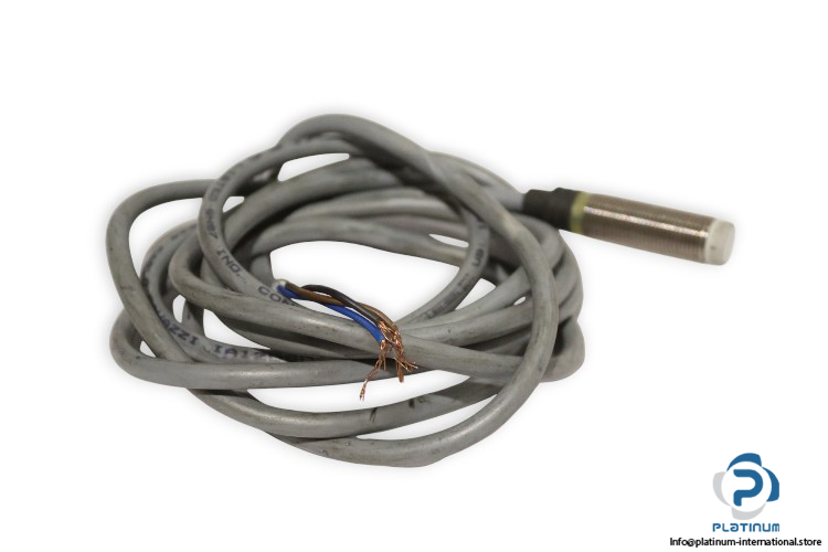 carlo-gavazzi-ia12dsn04po-inductive-sensor(used)